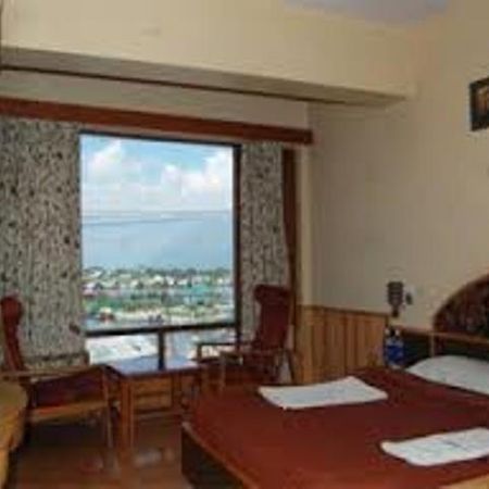 Hotel Imperial Lake View Σριναγκάρ Εξωτερικό φωτογραφία
