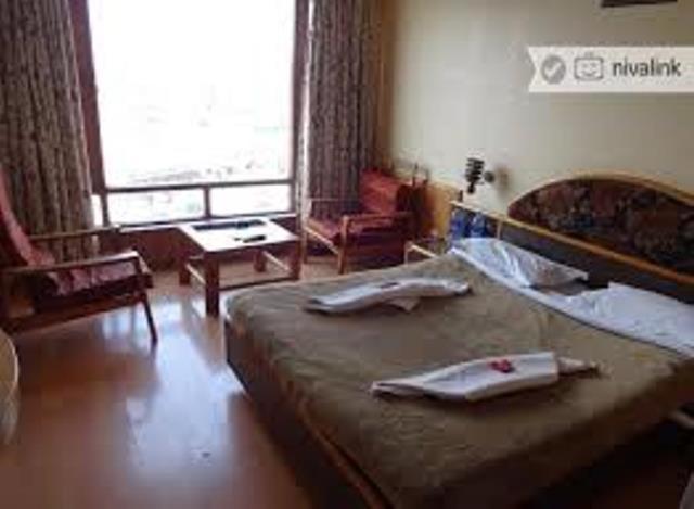 Hotel Imperial Lake View Σριναγκάρ Εξωτερικό φωτογραφία